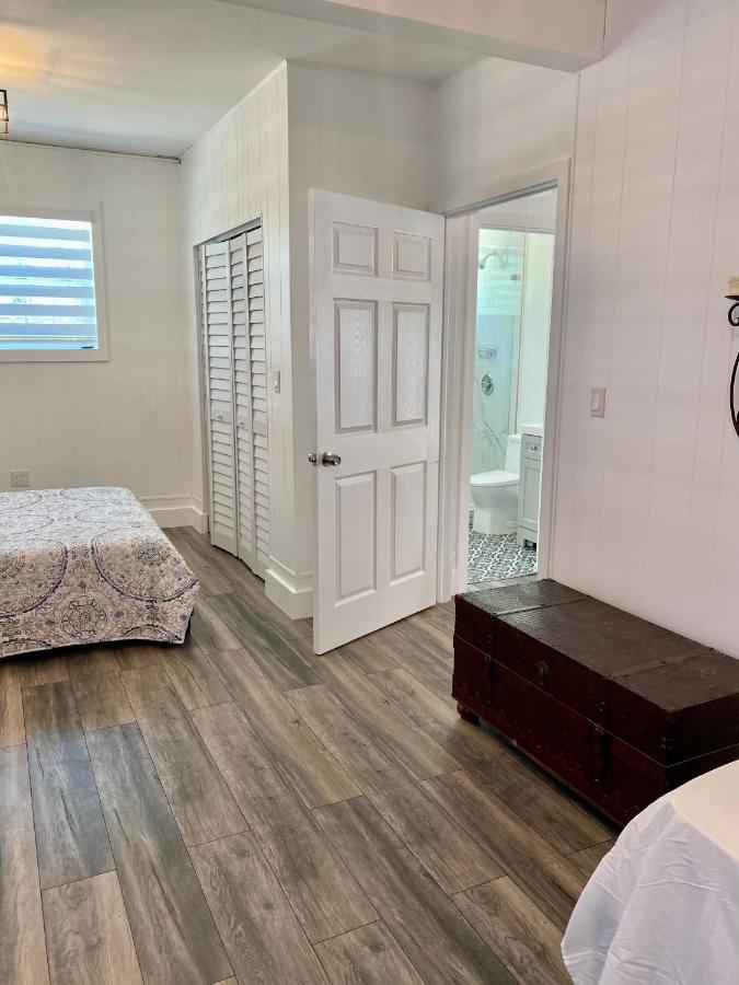 Casa Wellness Apartment Tamiami Екстериор снимка