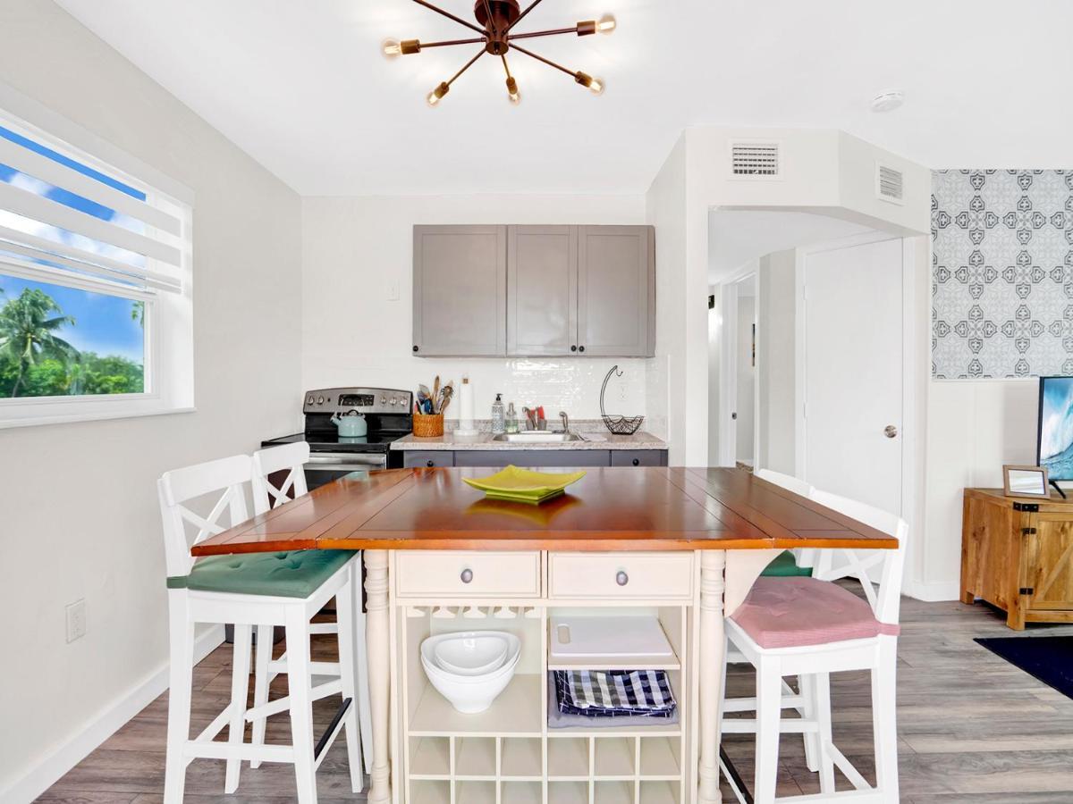 Casa Wellness Apartment Tamiami Екстериор снимка